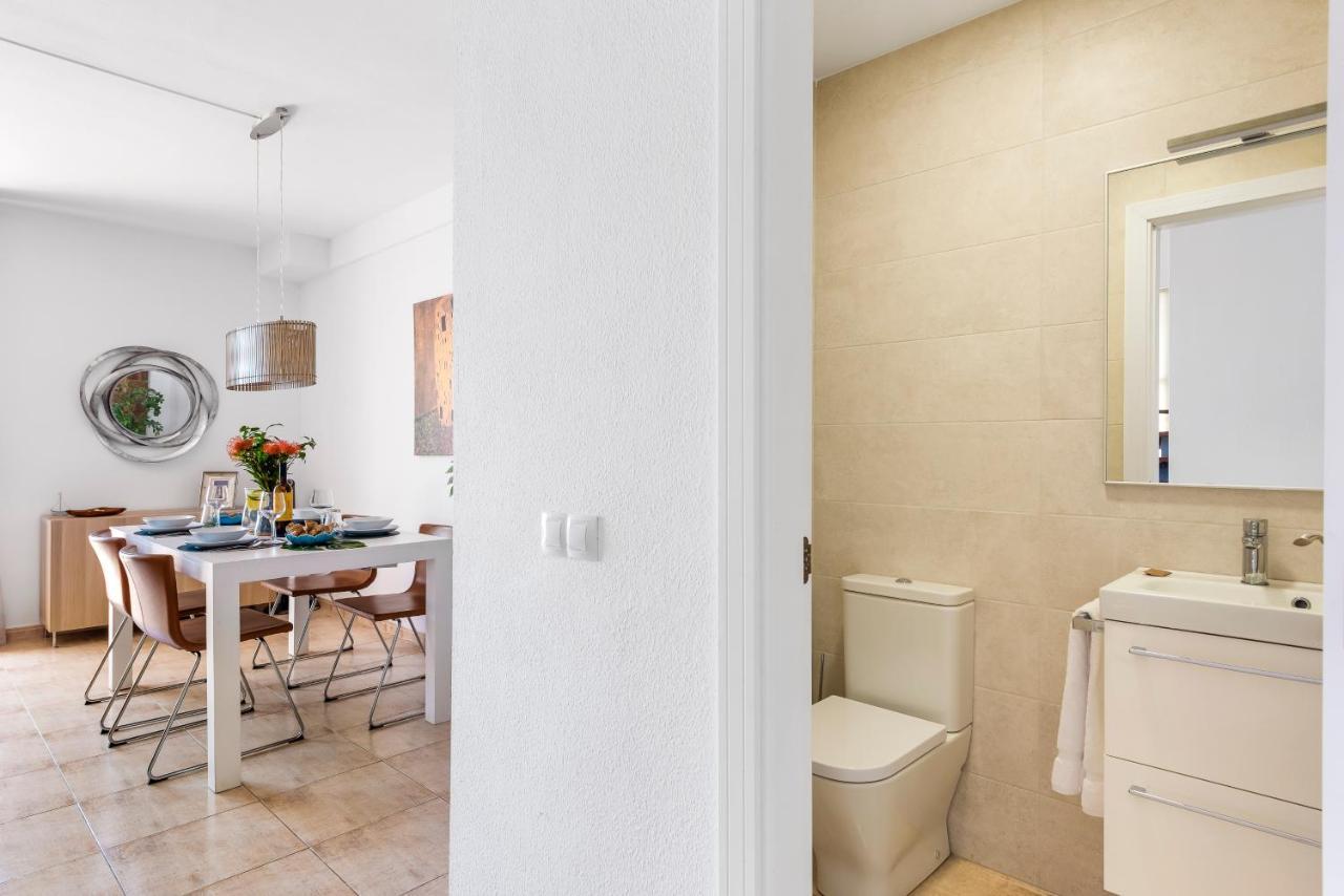 Beachfront Triplex With Swimming Pool & Parking Radazul Eksteriør bilde